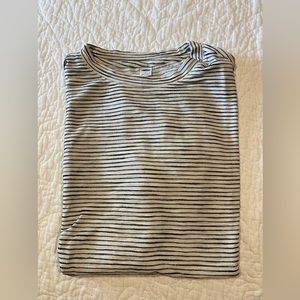 large causal top.